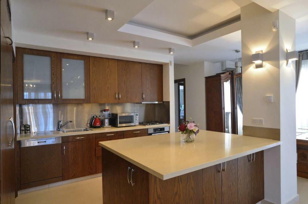 Ferienwohnung Huge Penthouse With Private Pool Paphos Exterior foto